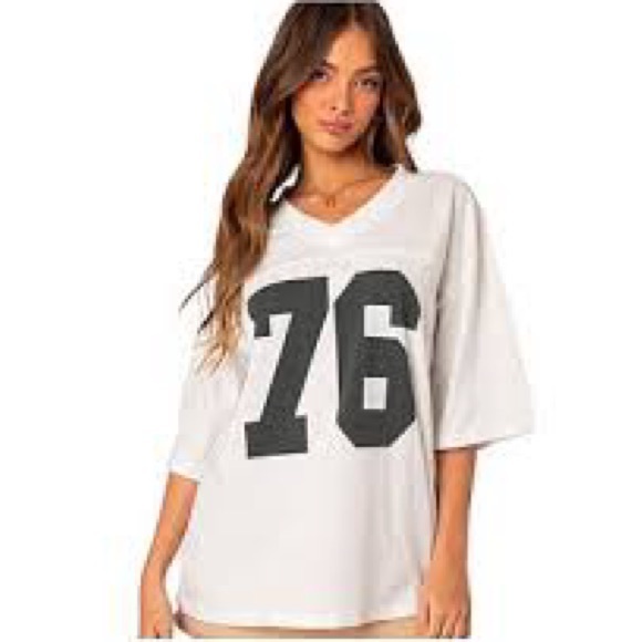 Edikted Tops - Edikted White Jersey Top with Black Graphic